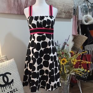 Stylish Black and Pink Polka Dot Dress (T)